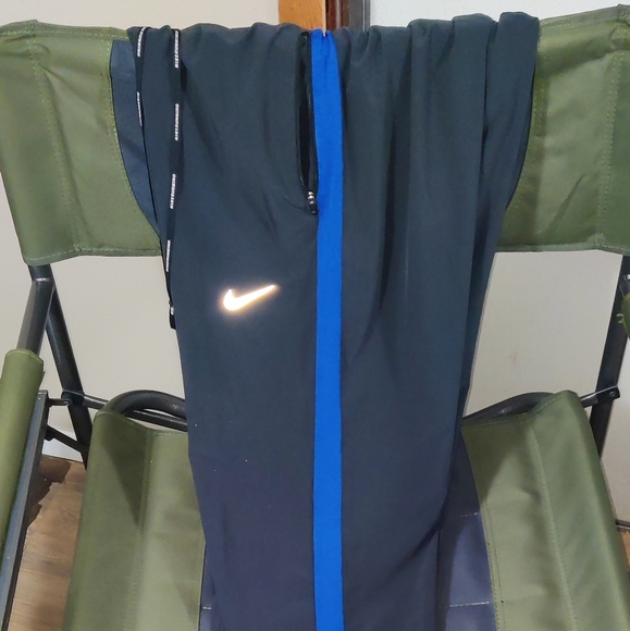 Nike DRI fit Running Pants XL - Picture 3 of 4
